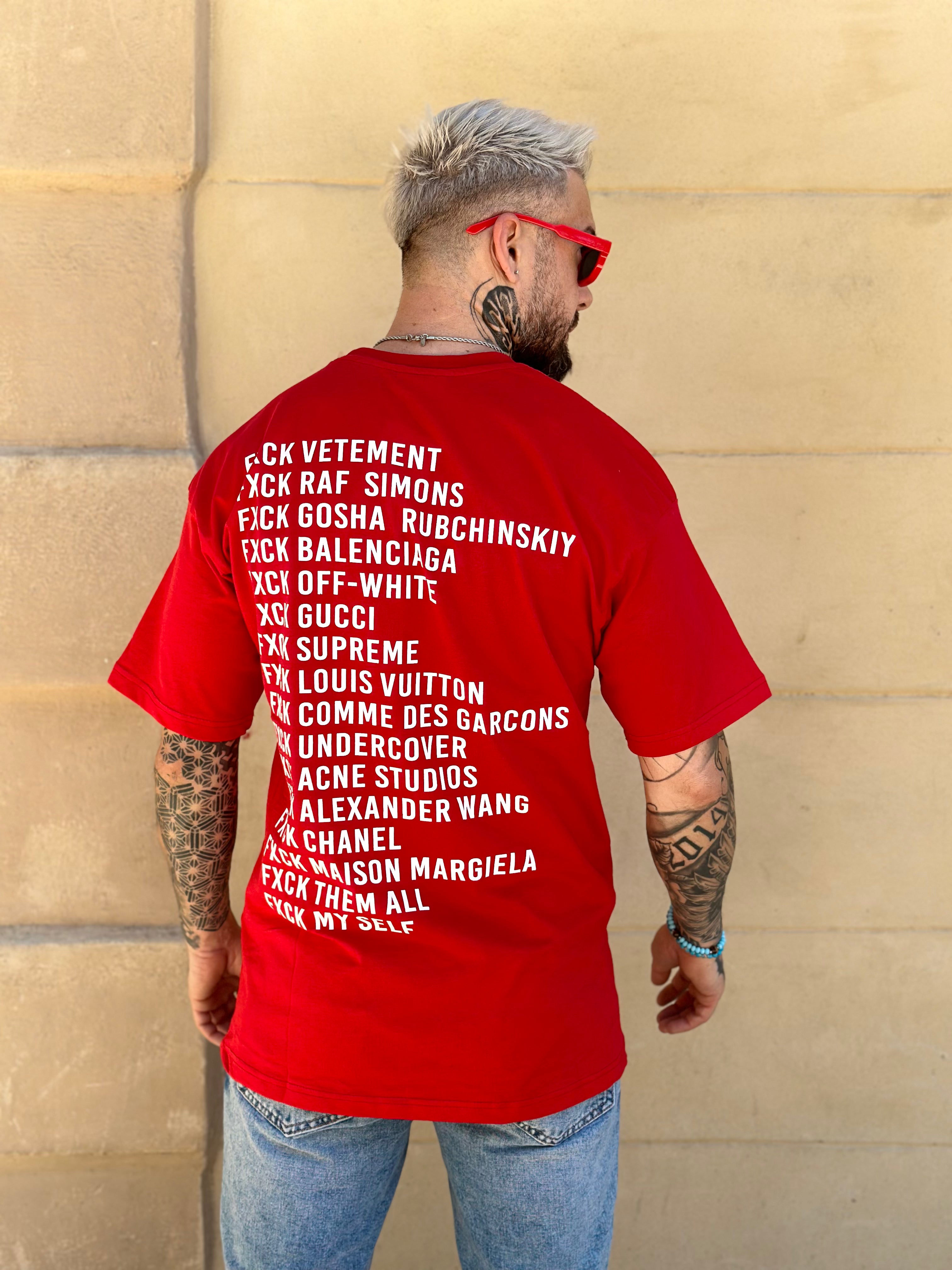 T-shirt Rouge Fuck les marques
